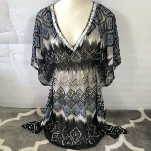 Clubz Collection Swimsuit Coverup Womens Small Vneck Jeweled Neck Cinch Waist